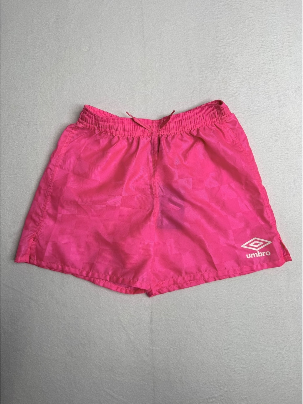 Umbro Kids XXS Pink Check Shorts NWT Youth Soccer Athletic 3 Inch